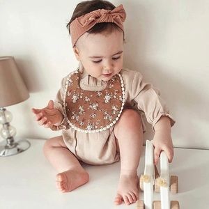 Boho vintage lace bibs 4 pack